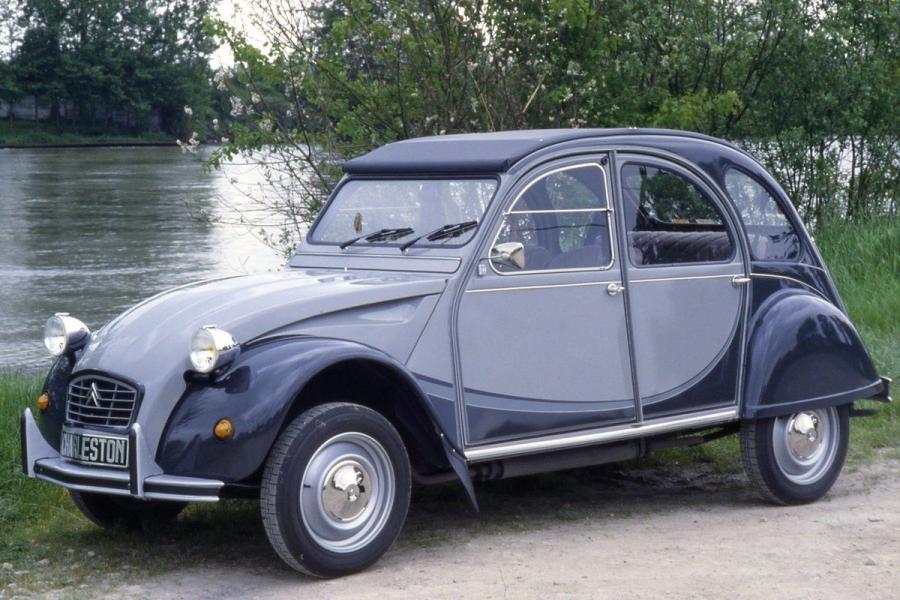  Citroen 2CV6 Charleston 1981 года  (фото 27 из 27)